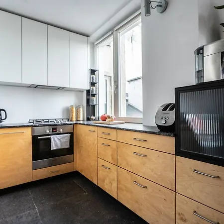 Appartement Oomph Urbanvibe Centrum Stylish 2br Hideaway Varsovie
